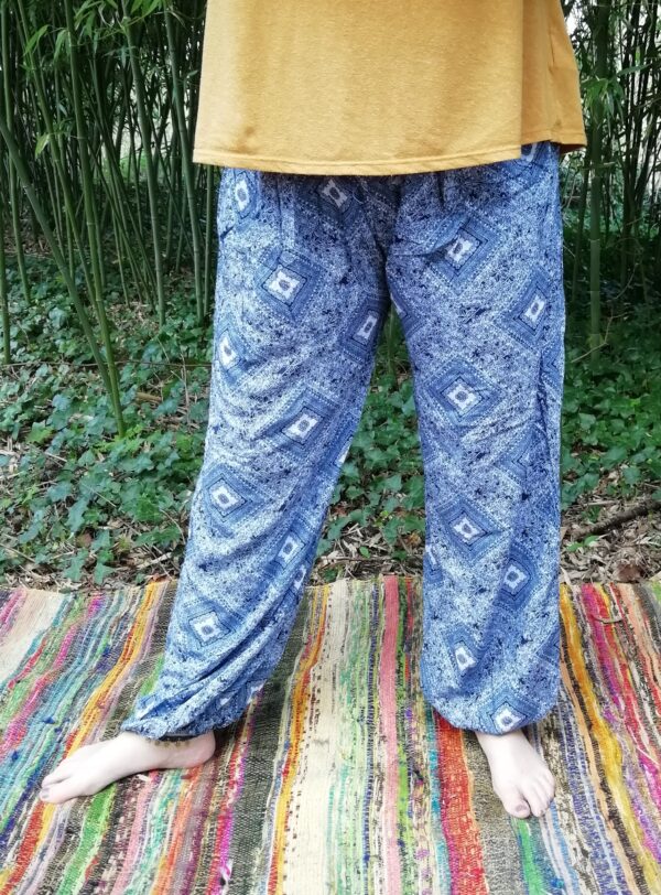 pantalon bouteille bleu shantishanti.fr